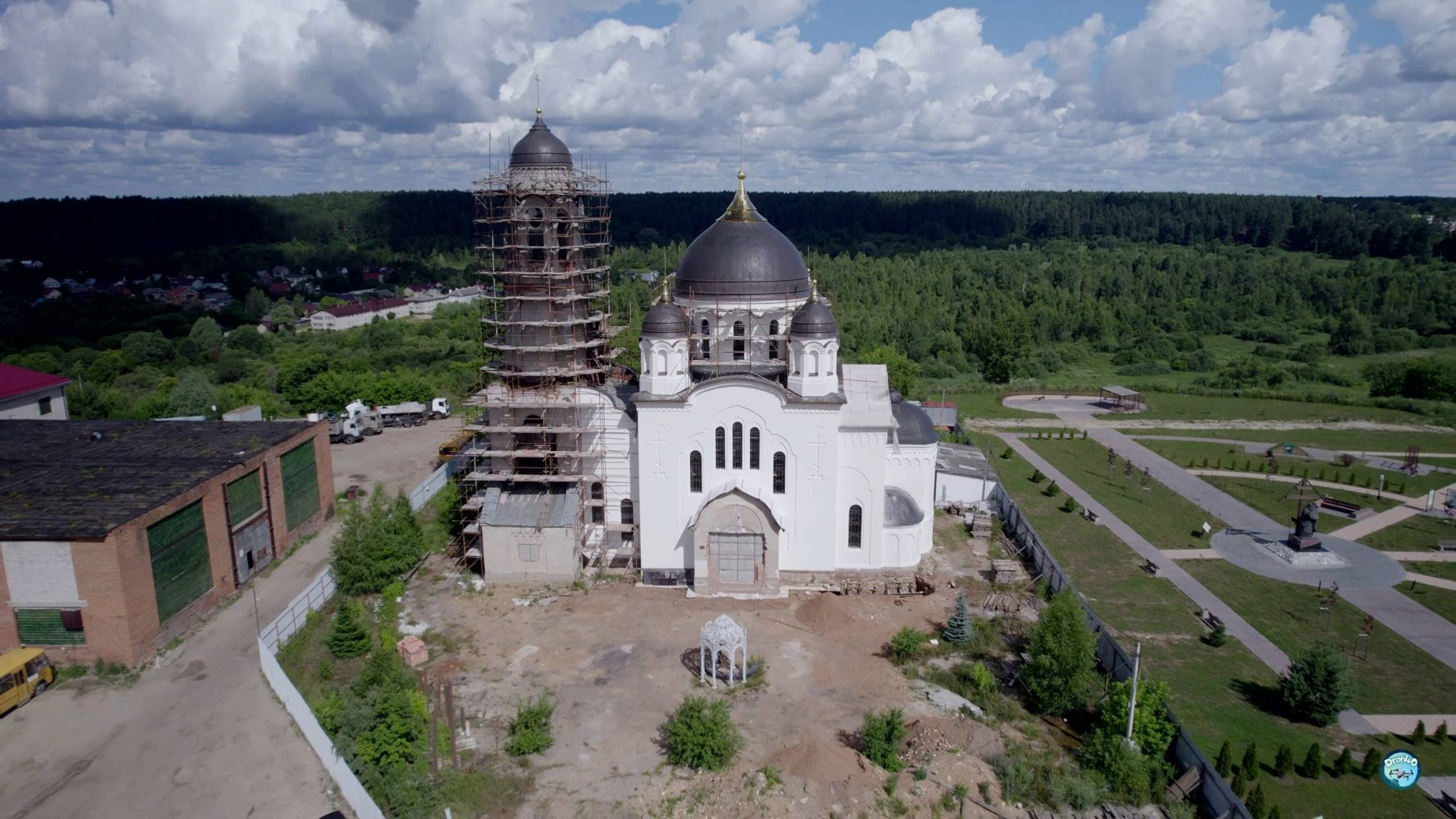 Старообрядческая церковь Покрова Пресвятой Богородицы. Боровск. DJI AIR 2S