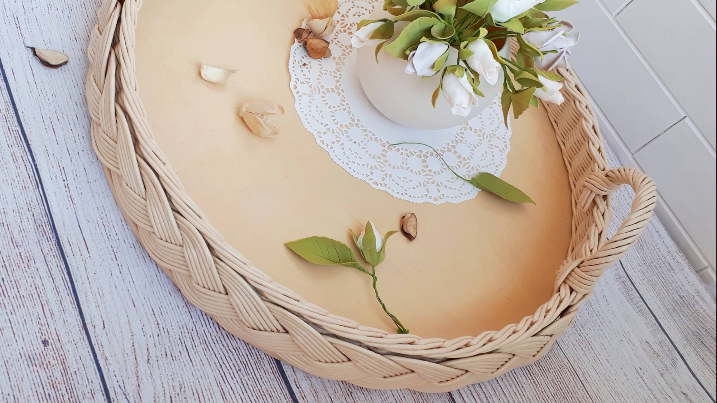 Поднос с объемной косой. Фанерное дно. смотреть онлайн