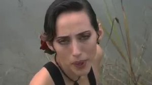 Patricia Vonne "Traeme Paz"