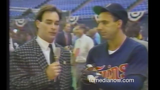 Jeff Passolt with Paul Molitor and Bob Costas on KARE's coverage of the ALCS in 1987 смотреть онлайн