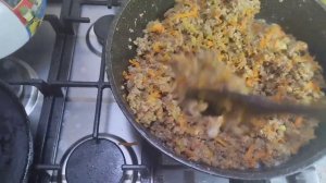 Блинчики с мясом мускусной утки.