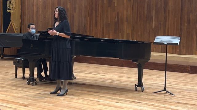 José Rolón, ¿Quién me compra una naranja? Soprano voice смотреть онлайн