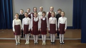 Говорят, что в мире нет чудес-исполняет ансамбль 3 кл.