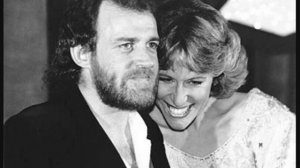 Joe Cocker and Jennifer Warnes - Up Where We Belong (HQ - High Quality)