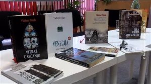 Vladimir Pištalo u Narodnoj biblioteci Bor, 22.maj 2019. (RTV Bor)