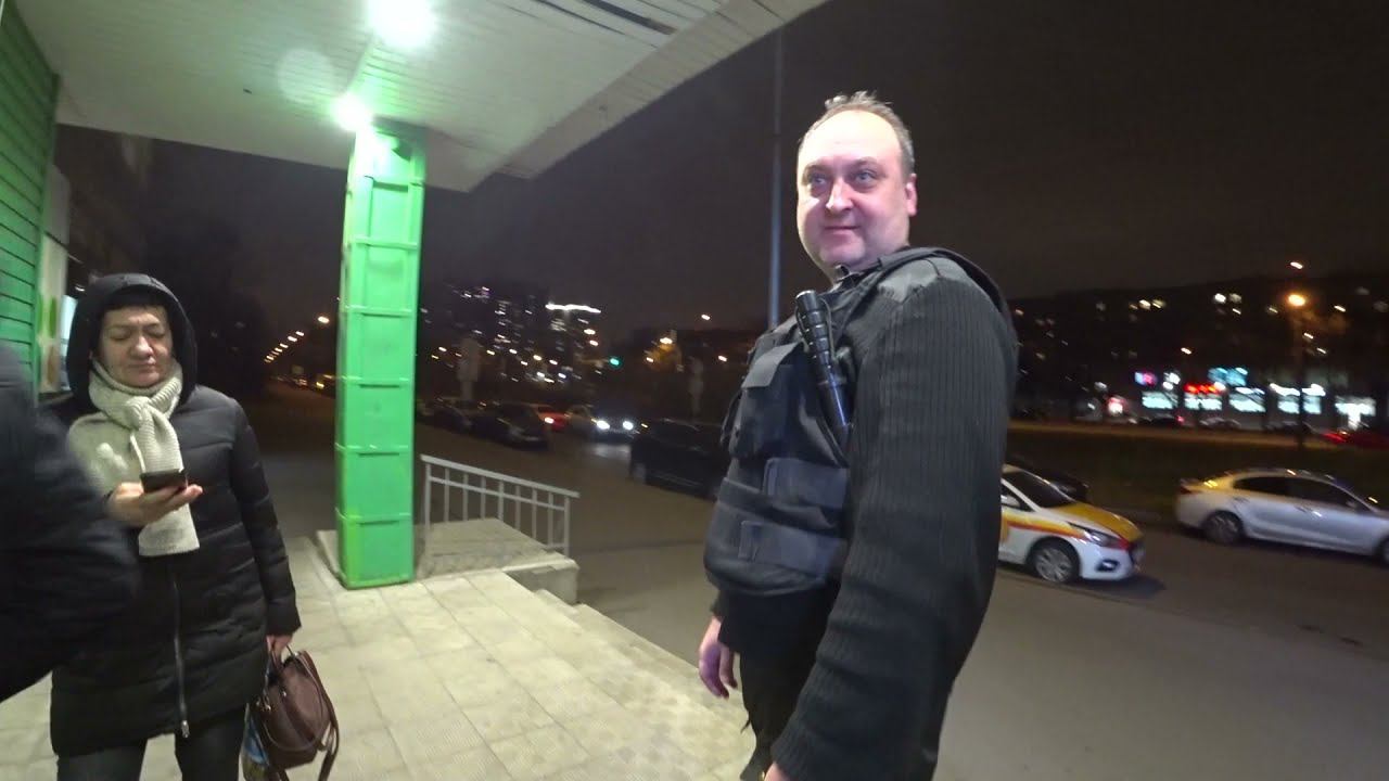 Финал Пятерка на Космонавтов. Охрана нарушает и сбегает