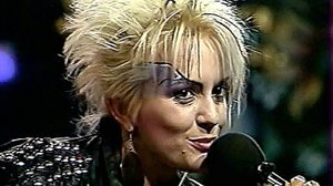 "Гоша, Синди Лаупер начала петь, чтобы выжить, а вы почему?"