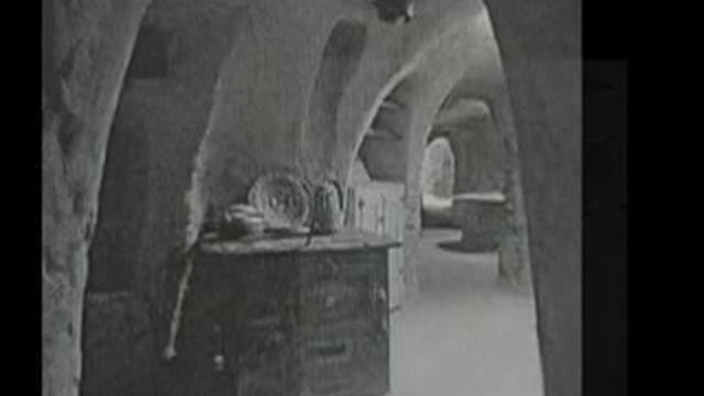 Peter Yates' The Human Mole.mp4 смотреть онлайн