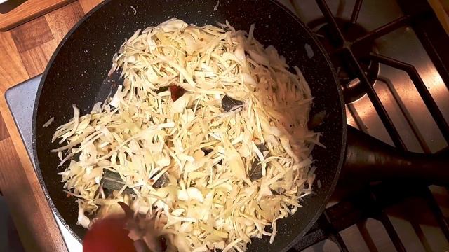 #11 ගෝවා මැල්ලුම/How To Make Cabbage Stir Fry (with English sub) смотреть онлайн