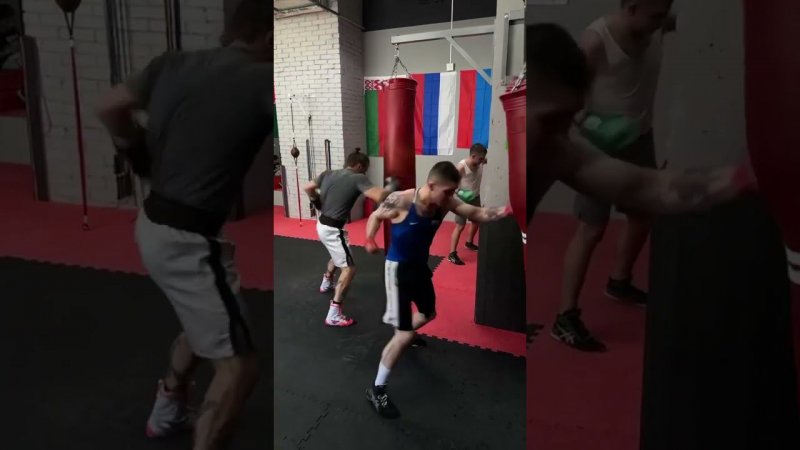 Я. Лей на голых кулаках, подпишись и взгляни на мой мир #topdog #sport #boxing #gym #traning