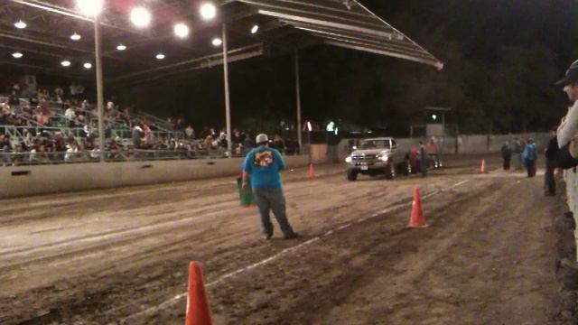 HOLLISTER PULLS 2009 12 VALVE 8TH PLACE 250FT смотреть онлайн