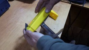 Универсальный футляр для ножей ледобуров..mp4