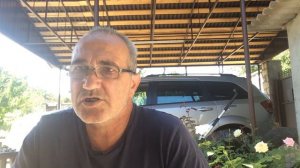 Правильно Владимир Цуркан. Молдавский язык у молдован!