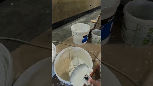 Базовая шпаклёвка с аппарата высокого давления #промикс смотреть онлайн