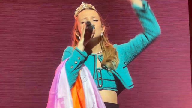 ANGELE "Ta Reine" Live @ The Novo in Los Angeles 2023 @Angelevl #tareine #angele смотреть онлайн