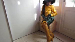 LEATHER EASTER STYLE....GREEN LEATHER OPERA GLOVES AND YELLOW LEATHER BOOTS