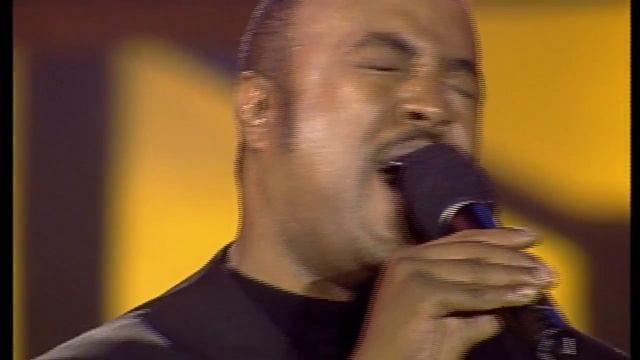 Peabo Bryson Feel The Fire смотреть онлайн