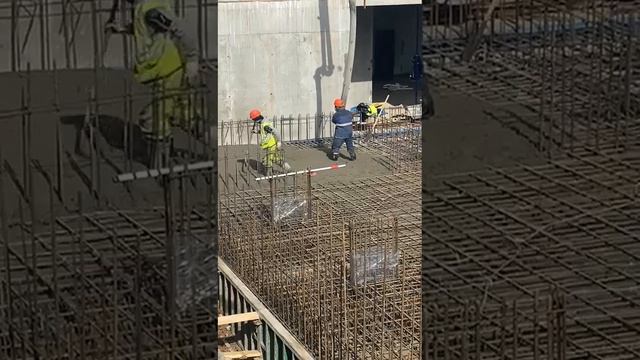 Заливаем фундаментную плиту