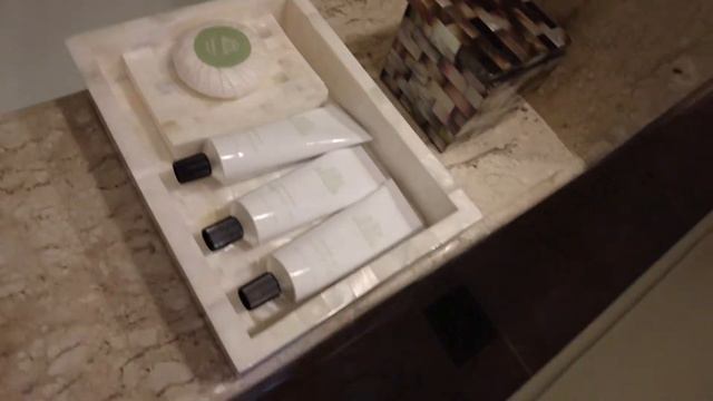 만다린오리엔탈 방콕 딜럭스 스위트Mandarin Oriental Bangkok Deluxe Suite смотреть онлайн