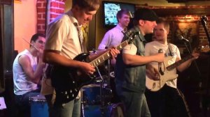 Ac/DC в клубе "Швайн" - Thunderstruck and Whole lotta Rosie