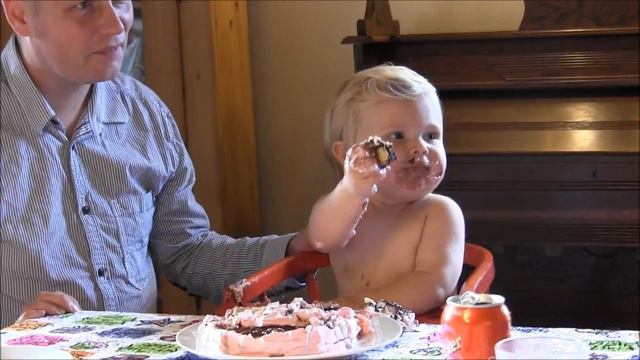 Nikoline 1. år смотреть онлайн