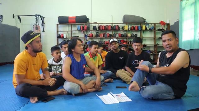 JOKER BONYOK ! DIHANTAM STREET FIGHTER KARO смотреть онлайн