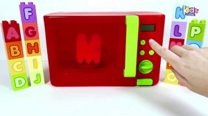 Английские Буквы и Игрушки в Микроволновке! Обучающие видео для малышей! Английский для детей!