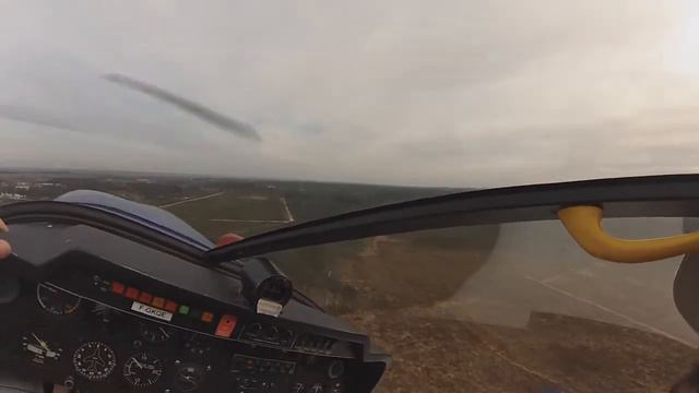 Vol #11 Tours de piste classiques et basse hauteur LFCS en DR400 смотреть онлайн