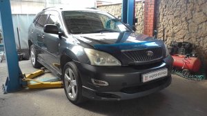 Замена балансировочных валов в двигателе 2AZFE на Toyota Harrier Тойота Харриер 2003 года