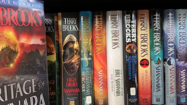 The Sunday Shelfie! | Unread Books [6/7… maybe]