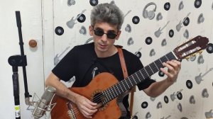 Искусственные и натуральные флажолеты. Урок№10 //Школа игры на классической гитаре братья Золотухины