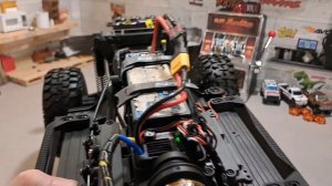 FCX10 FMS 1/10 K5 BLAZER  Unboxing and looking it over for the first time.