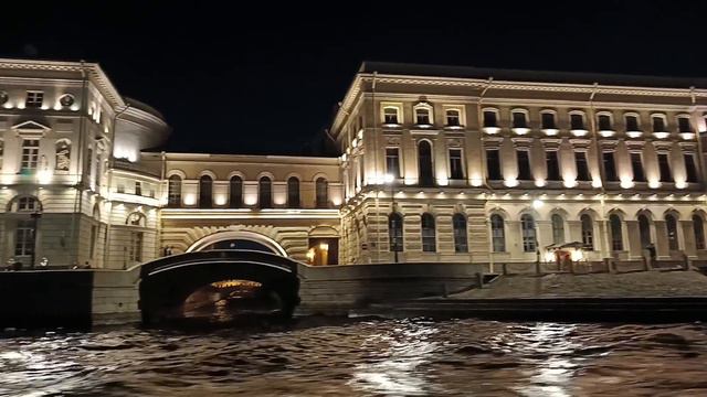 Развод мостов в Санкт -Петербурге