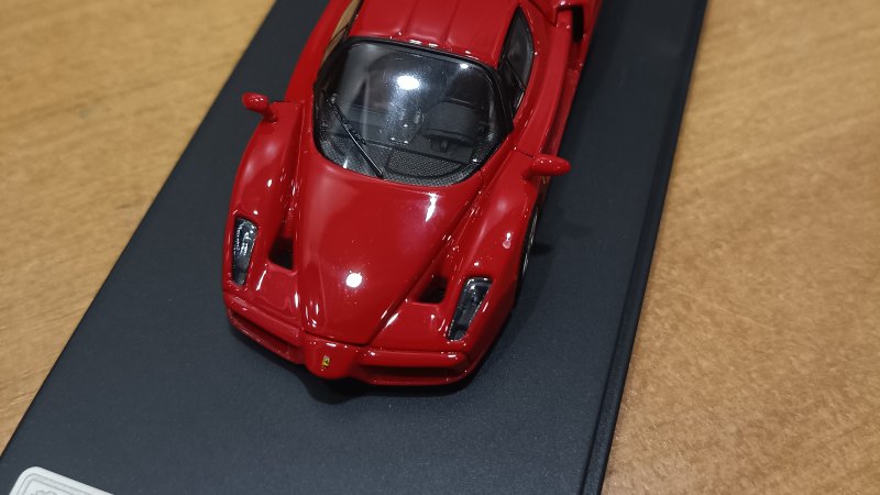 KingModel 1:64 Ferrari Enzo