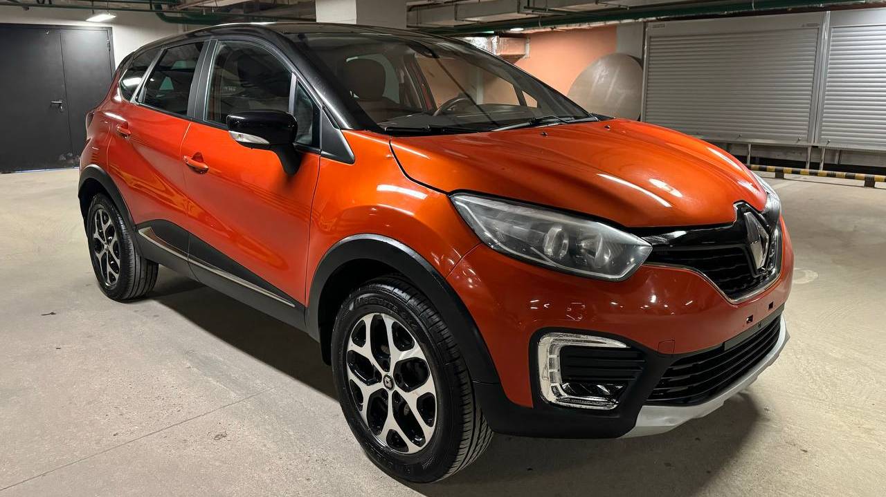 Renault Kaptur; 2,0 АT; 2018; Оранжевый