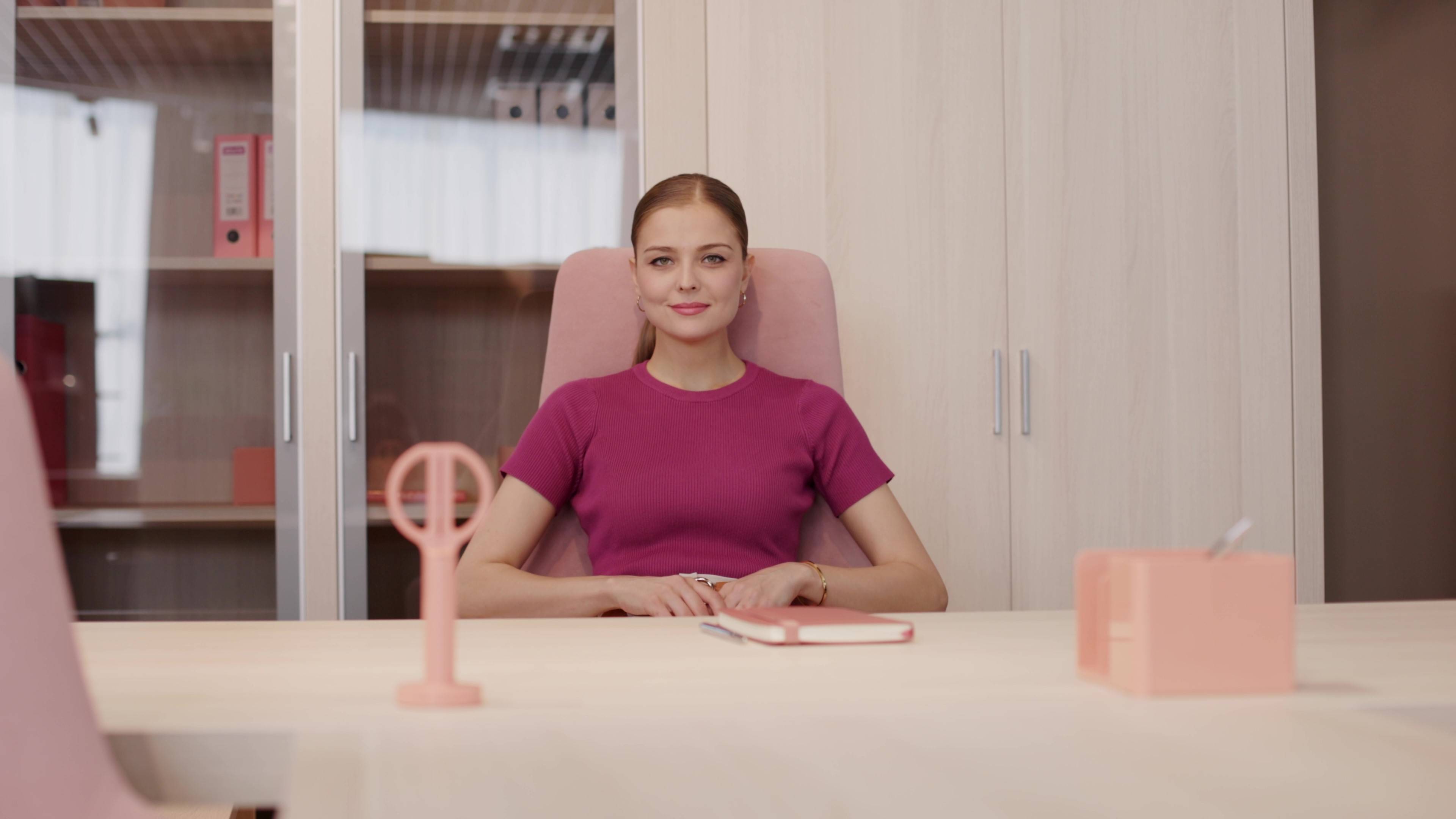 Кабинет руководителя TRIUMF производства фабрики DIRECTORIA&MODER смотреть онлайн