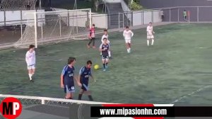 El golazo que le marcó el hijo de Diego Vázquez a Olimpia en clásico de las inferiores