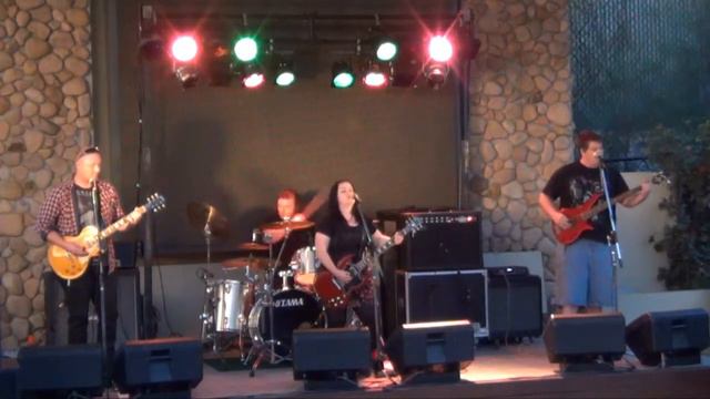 Cinderline - Good obsession.flv смотреть онлайн