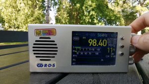 Прием FM радиостанций в городе Санкт-Петербург на TEF6686. Петергоф. Нижний Сад.
