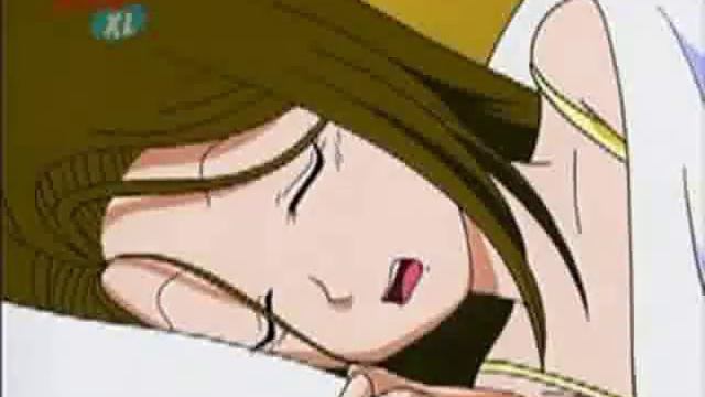 Teacher from Arale sneezes