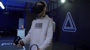 Дом с привидениями  AW｜DVR