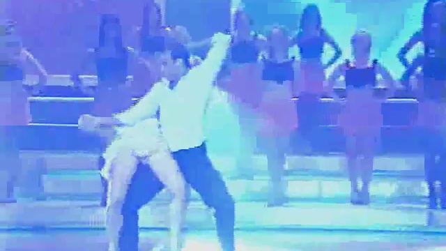 Dança dos Famosos - Edson Carneiro com Daniela Escobar смотреть онлайн