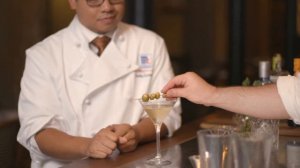 Mixologist Jacob Lefenfeld of La Cuchara