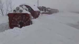 TRAIN THROUGH SNOW STORM COMPILATION, TRENI SPAZZANEVE PAZZESCHI