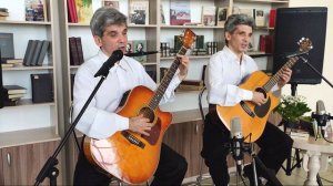 Под окном черёмуха колышется Братья Золотухины