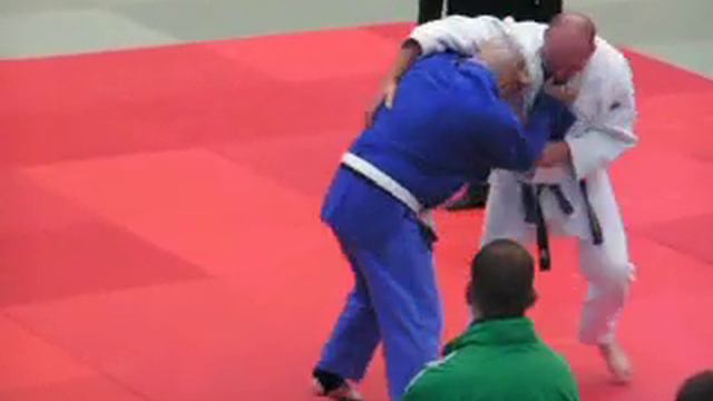 Hofer Roman, AUT gegen Ferenc Magyar, HUN смотреть онлайн