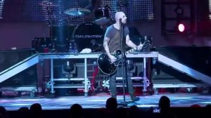 chris daughtry home live