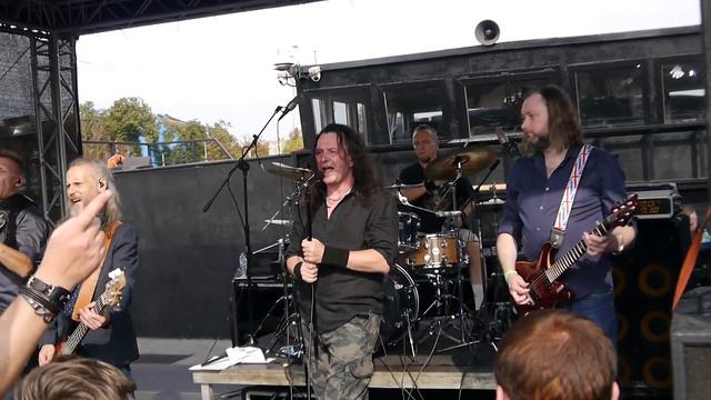 Театр Теней - Верь Только Себе (Метал корабль 2) смотреть онлайн