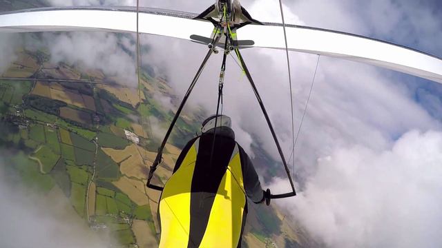 Steve Young Hang gliding. Полёт на дельтаплане в горах. смотреть онлайн