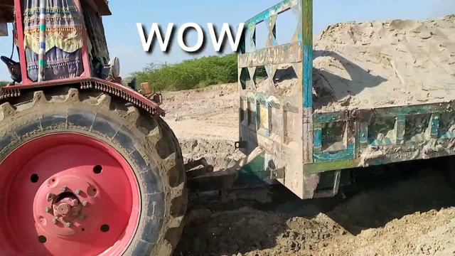 wow super tractor 2009 model stunt and jiggling смотреть онлайн